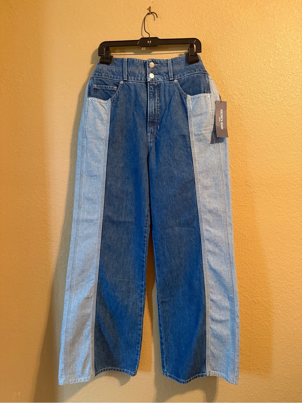 Veronica Beard Taylor Two-Tone Wide Leg Jean - Picture 4 of 9